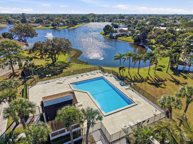 406 Lakewood Court 4a, Jupiter, FL 33458