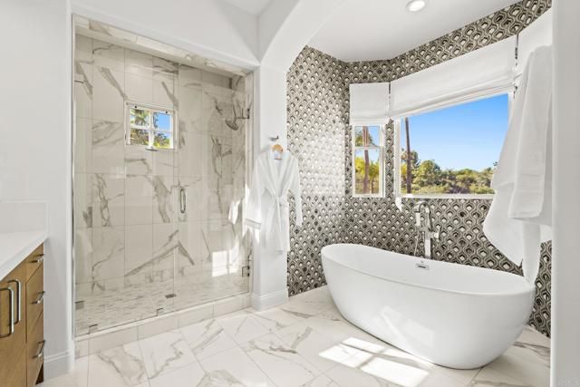 3376 Calle Tres Vistas, Encinitas, CA 92024