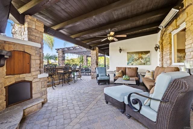 3376 Calle Tres Vistas, Encinitas, CA 92024