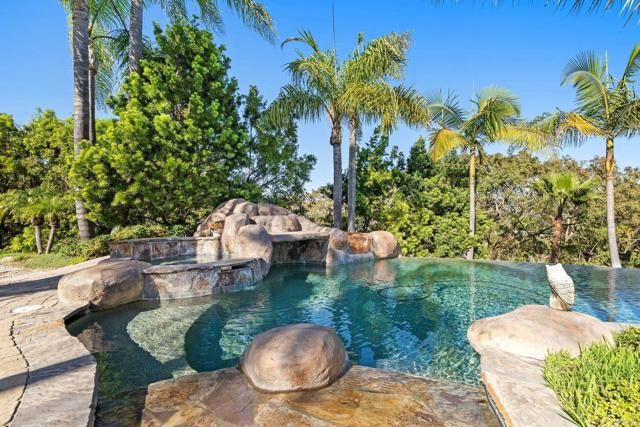 3376 Calle Tres Vistas, Encinitas, CA 92024