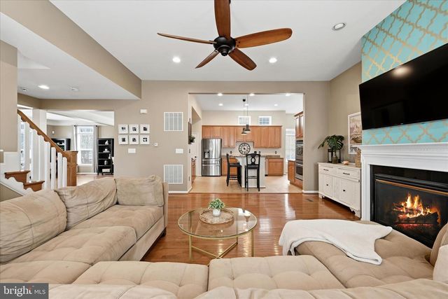 25013 OWL CREEK DR, Aldie, VA 20105