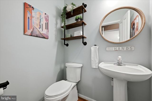 25013 OWL CREEK DR, Aldie, VA 20105