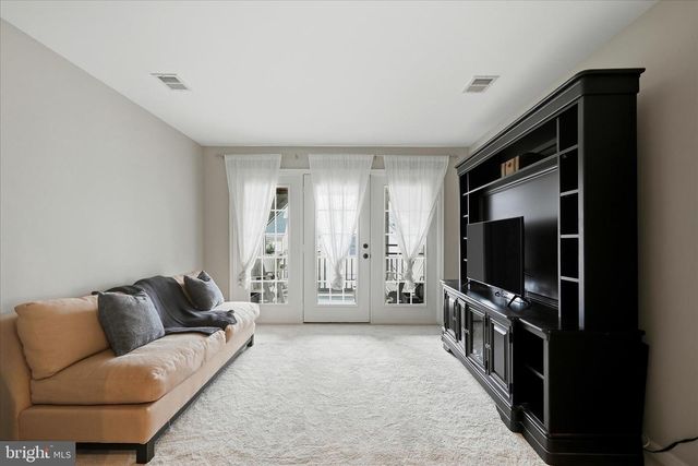 25013 OWL CREEK DR, Aldie, VA 20105