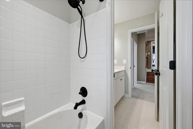 25013 OWL CREEK DR, Aldie, VA 20105