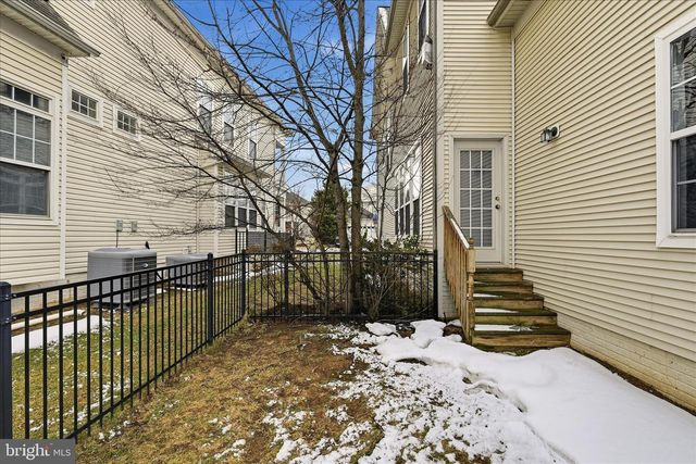 25013 OWL CREEK DR, Aldie, VA 20105