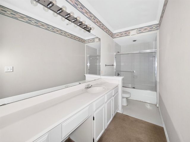 2111 Welch B214, Houston, TX 77019