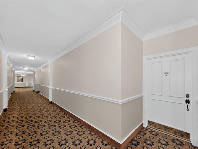 2111 Welch B214, Houston, TX 77019