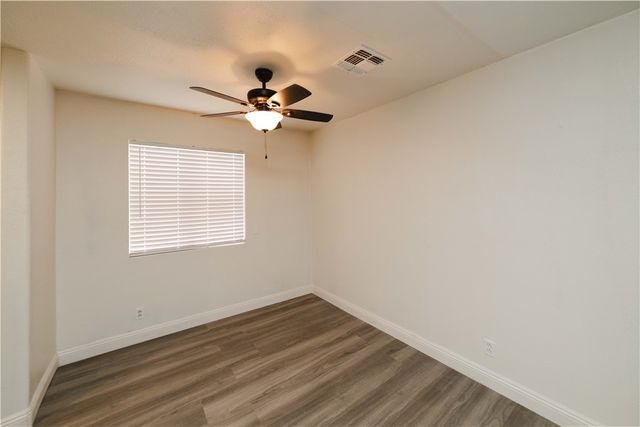 14948 N Canyon Drive, Dolan Springs, AZ 86441