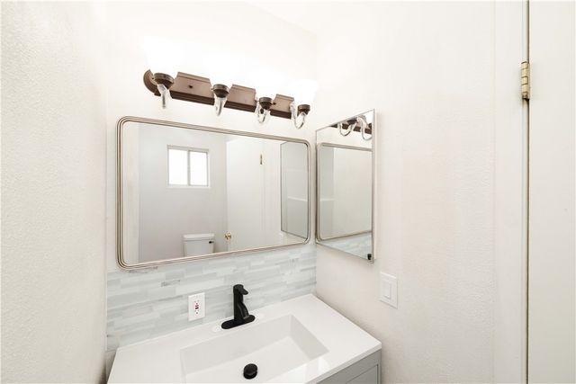 14948 N Canyon Drive, Dolan Springs, AZ 86441