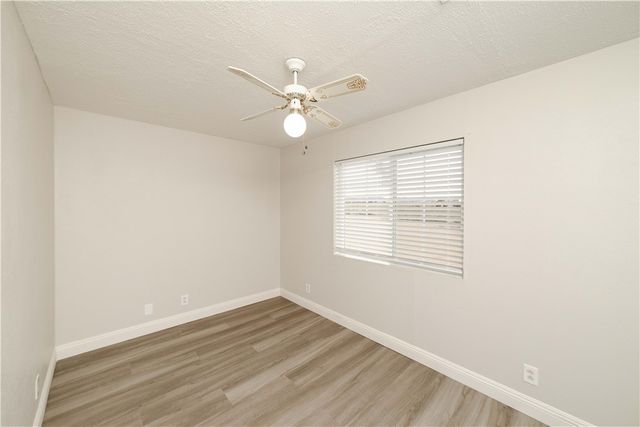 14948 N Canyon Drive, Dolan Springs, AZ 86441