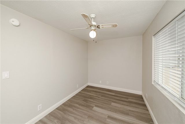 14948 N Canyon Drive, Dolan Springs, AZ 86441