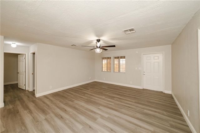 14948 N Canyon Drive, Dolan Springs, AZ 86441