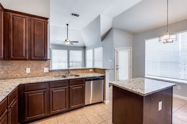 3117 Irvine Drive, Carrollton, TX 75007