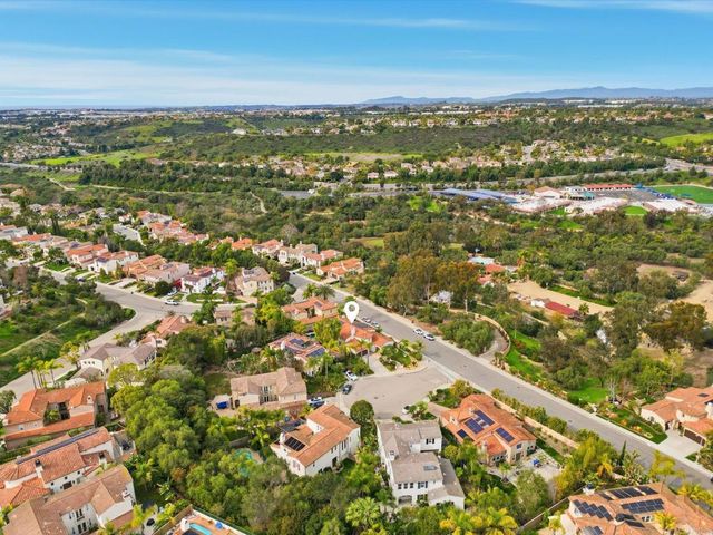 6375 Paseo Potrero, Carlsbad, CA 92009