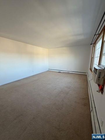 6 Maitland Place 2, Garfield, NJ 07026