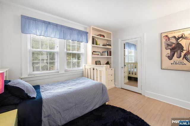 734 Greentree Lane, Oradell, NJ 07649