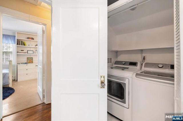 734 Greentree Lane, Oradell, NJ 07649