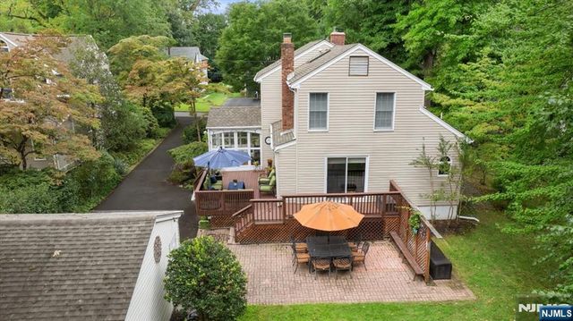 734 Greentree Lane, Oradell, NJ 07649