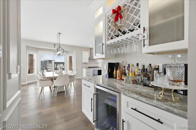 19782 Chase Drive, Macomb Township, MI 48042