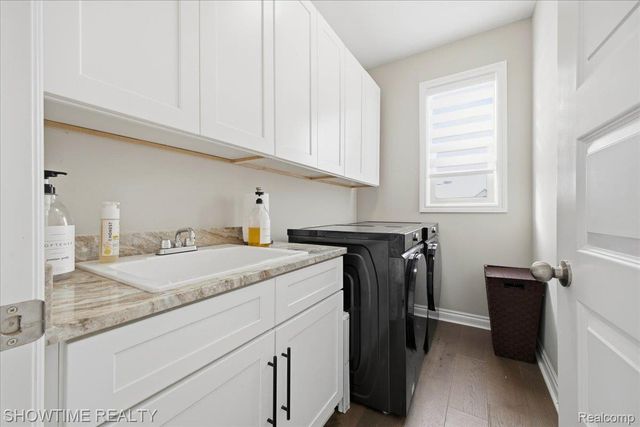 19782 Chase Drive, Macomb Township, MI 48042