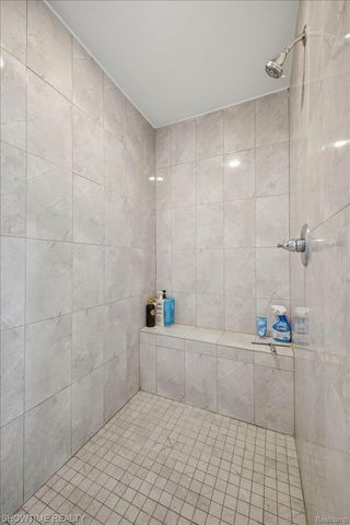 19782 Chase Drive, Macomb Township, MI 48042