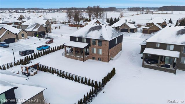 19782 Chase Drive, Macomb Township, MI 48042