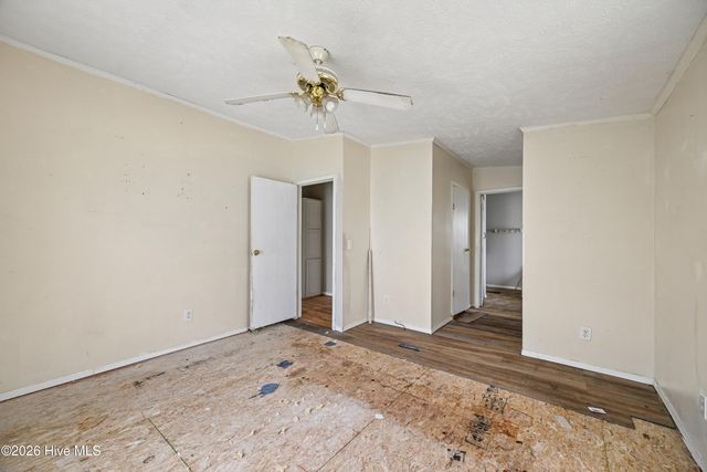 3210 Island Drive, Sneads Ferry, NC 28460