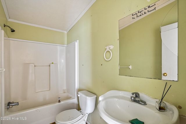 3210 Island Drive, Sneads Ferry, NC 28460