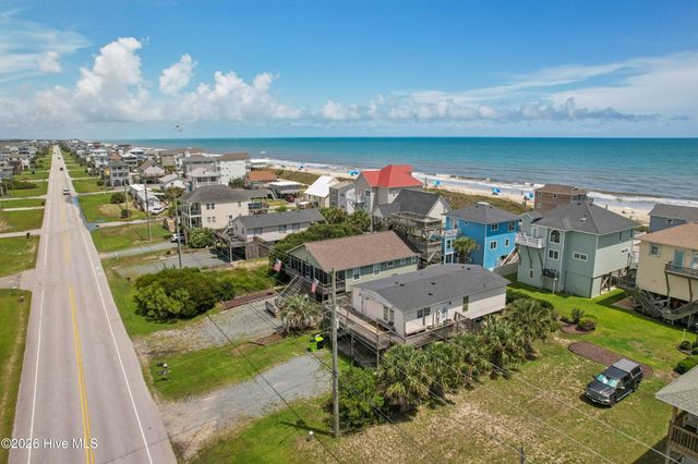 3210 Island Drive, Sneads Ferry, NC 28460