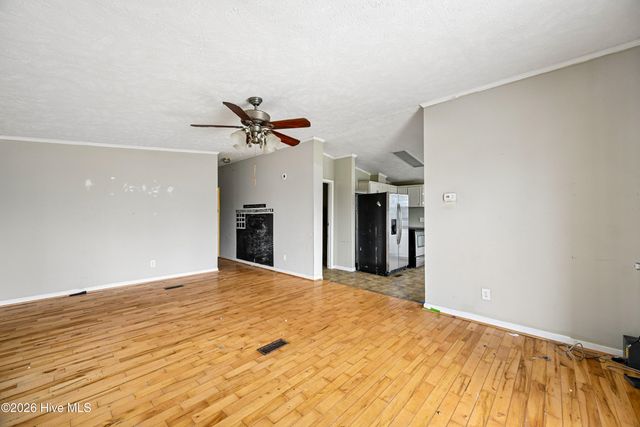 3210 Island Drive, Sneads Ferry, NC 28460
