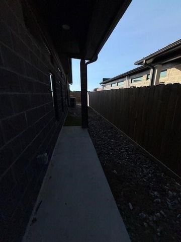 2714 Grace B, Corpus Christi, TX 78414