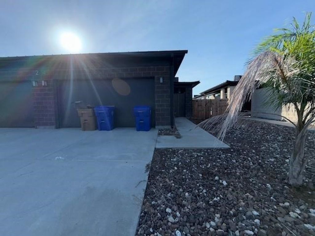 2714 Grace B, Corpus Christi, TX 78414