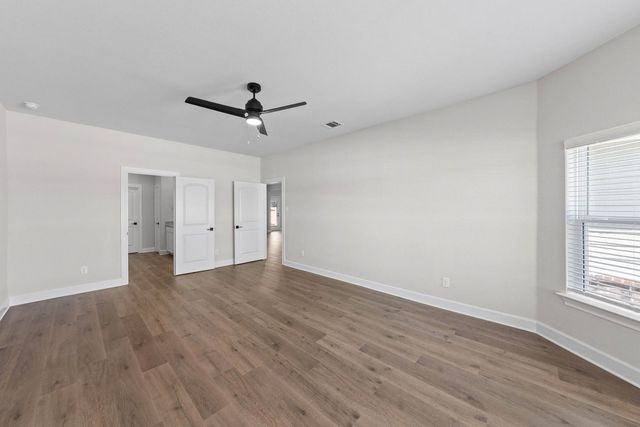 248 Live Oak Lane, Hutchins, TX 75141