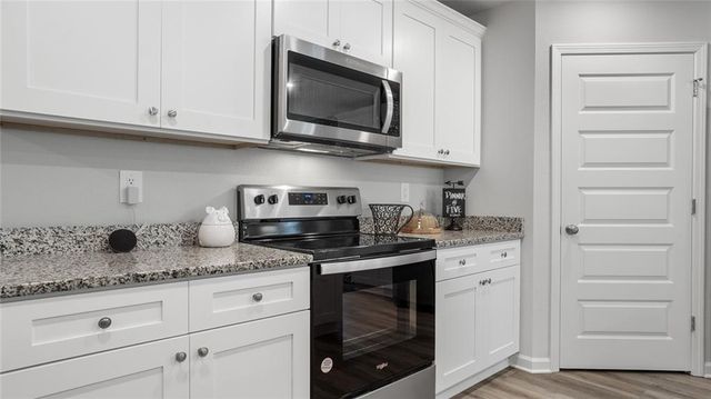 8318 Ellen's Cove Drive, Grand Bay, AL 36541