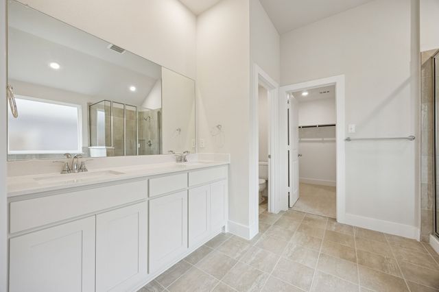 812 Tesslynn Avenue, Godley, TX 76044