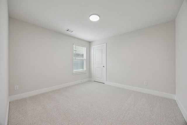 812 Tesslynn Avenue, Godley, TX 76044