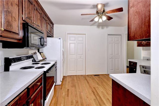 5111 Greenwich MEWS, Williamsburg, VA 23188