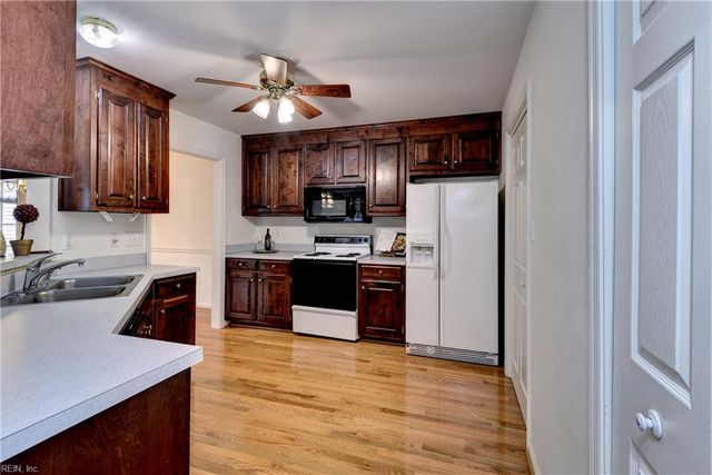 5111 Greenwich MEWS, Williamsburg, VA 23188