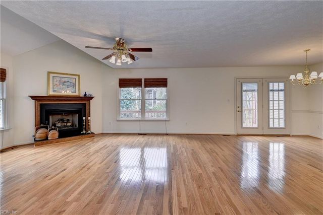 5111 Greenwich MEWS, Williamsburg, VA 23188