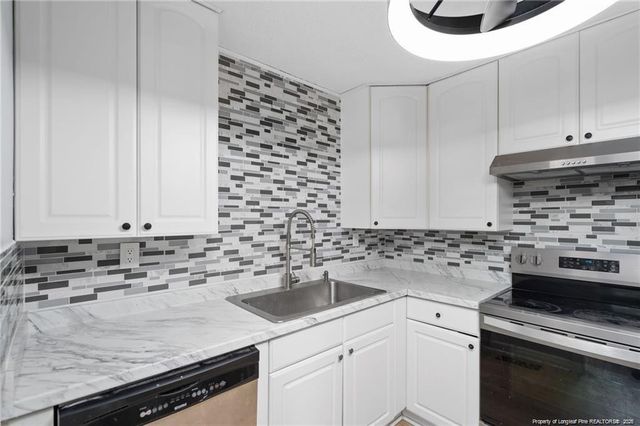 1062 Winslow Street, Fayetteville, NC 28306