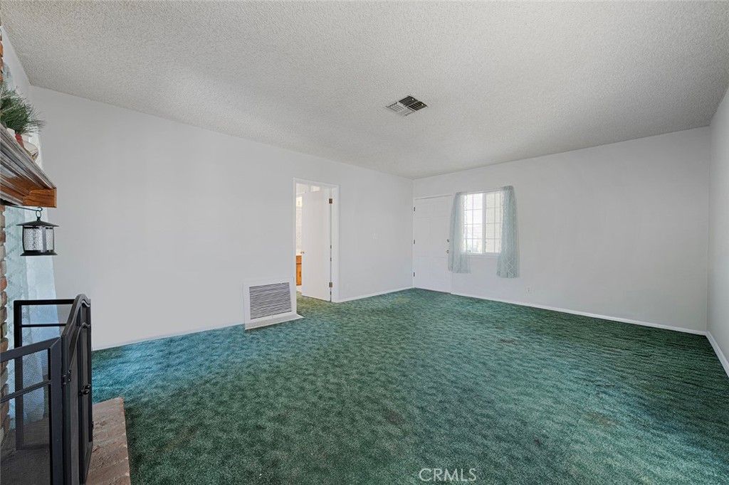 Image 12 of property listing at 312 N Maplewood, West Covina, CA 91790