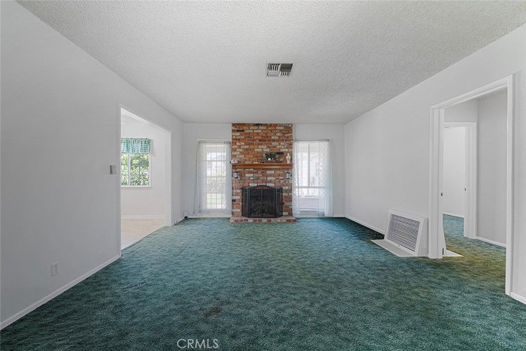 Image 14 of property listing at 312 N Maplewood, West Covina, CA 91790