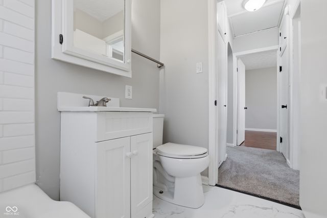 14 Crescent Court, Anderson, IN 46013