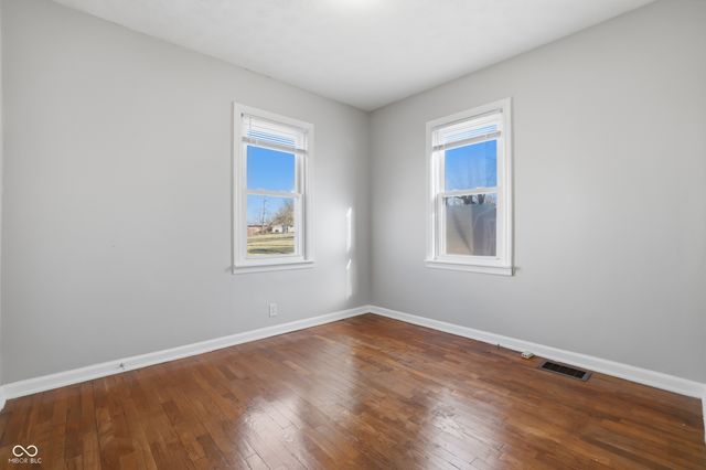 14 Crescent Court, Anderson, IN 46013