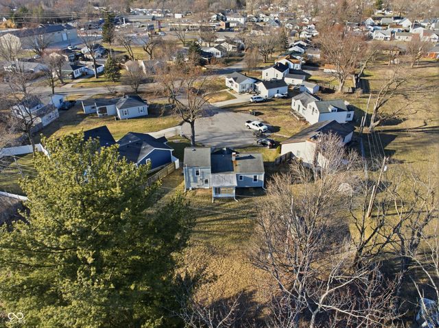 14 Crescent Court, Anderson, IN 46013