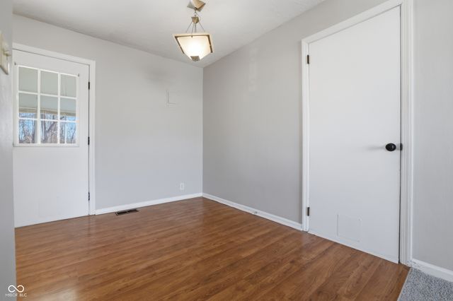 14 Crescent Court, Anderson, IN 46013