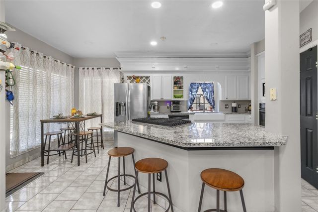 1011 Iowa Street, South Houston, TX 77587