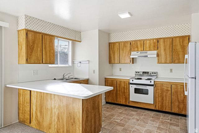 200 COBBLE CREEK RD, North Salt Lake, UT 84054