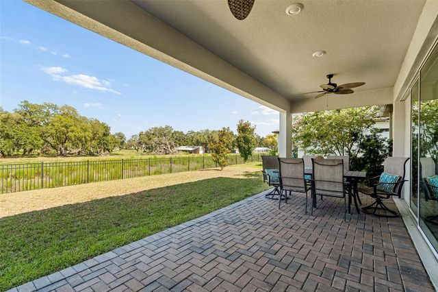 6390 BRADFORD WOODS DRIVE, Zephyrhills, FL 33542