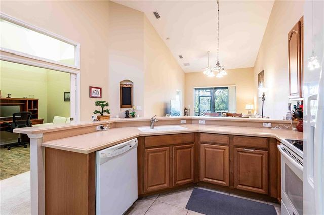 2735 RUTLEDGE COURT, Winter Haven, FL 33884